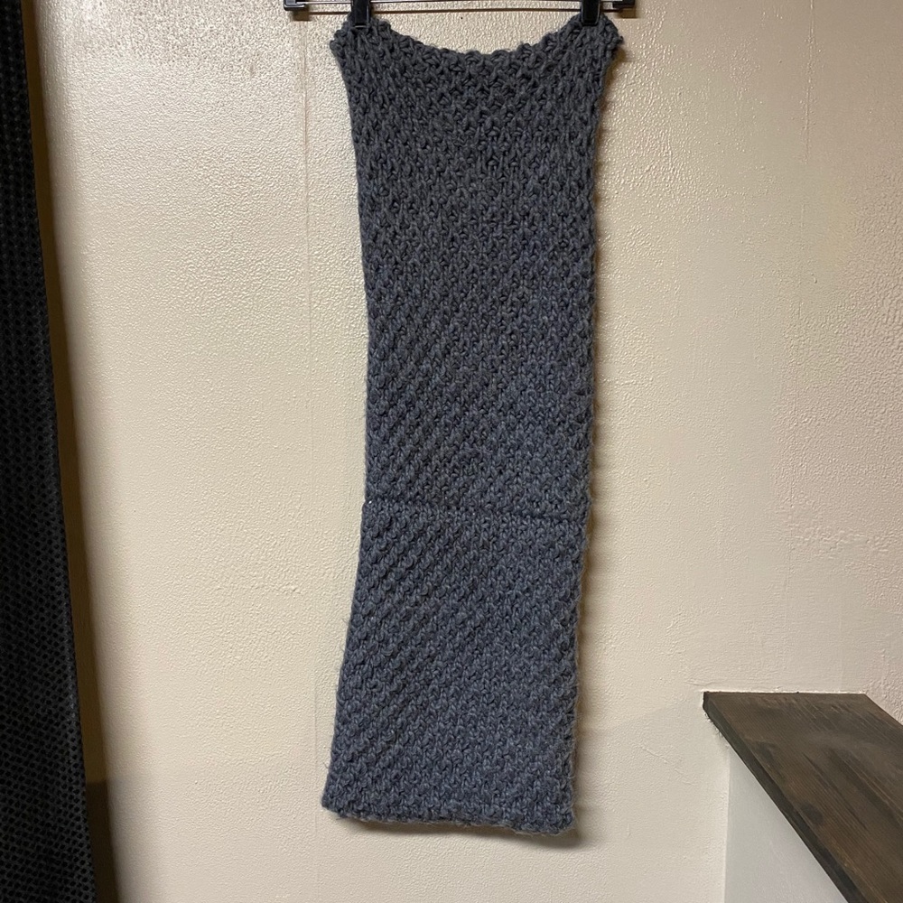 Scarf - Picture 2 of 3